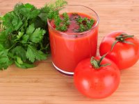 depositphotos/ belchonock: томатный сок