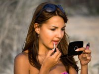 : Как сохранить макияж в жару